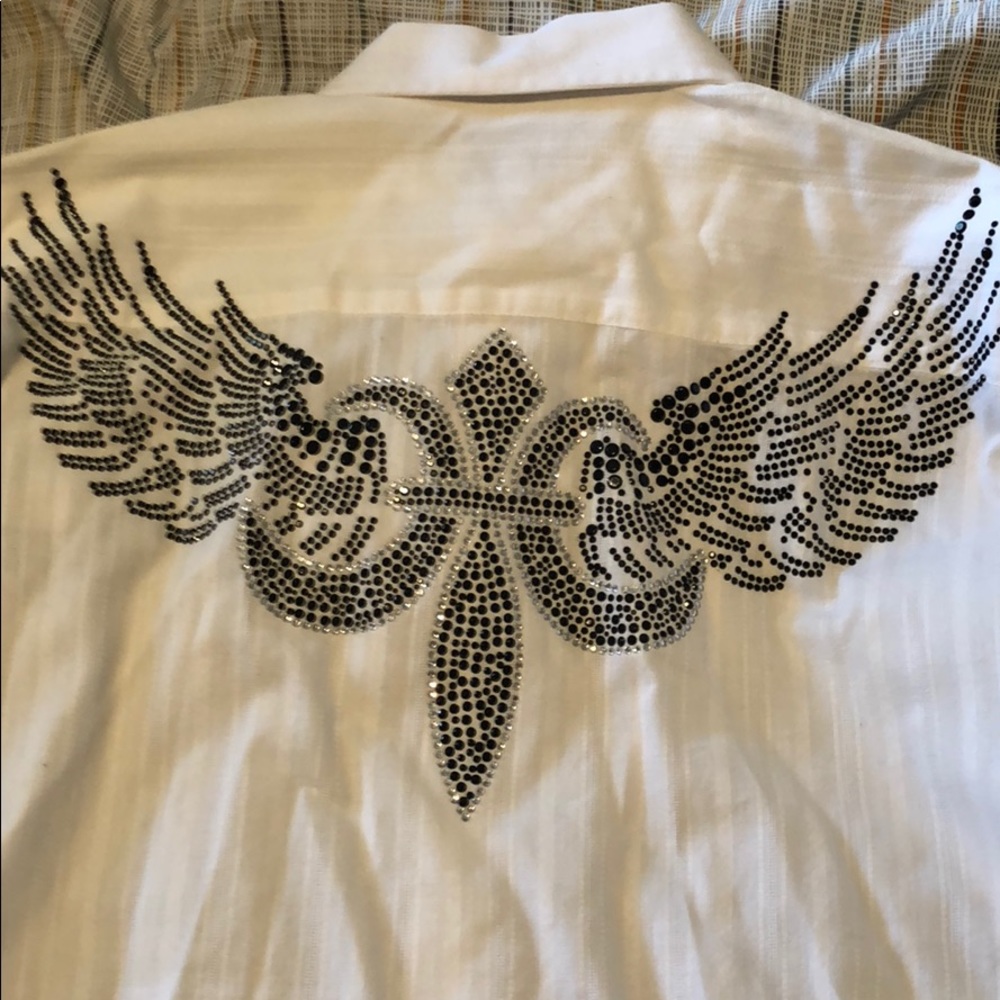 Shirt - Picture 3 of 3